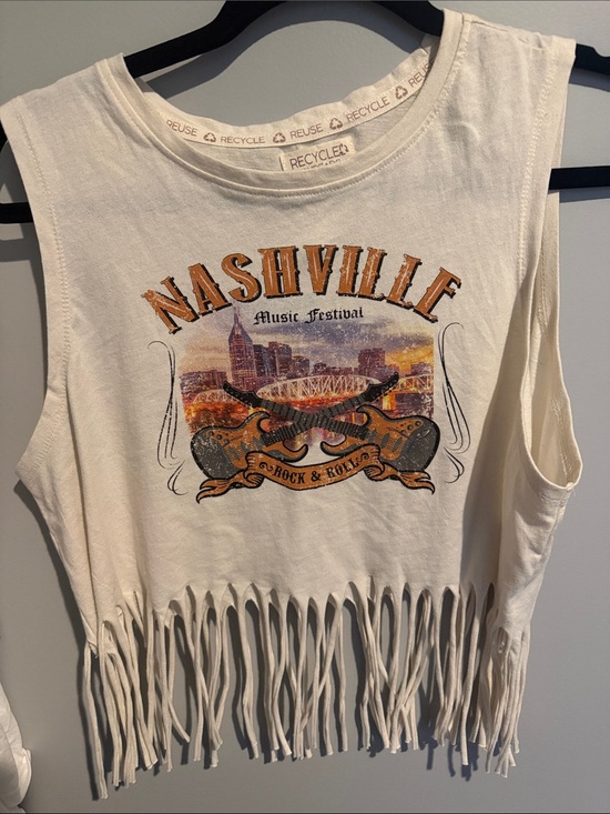 Recycled Threads Tops - Nashville Music Festival Fringe Tank Top - Cream woman’s XL